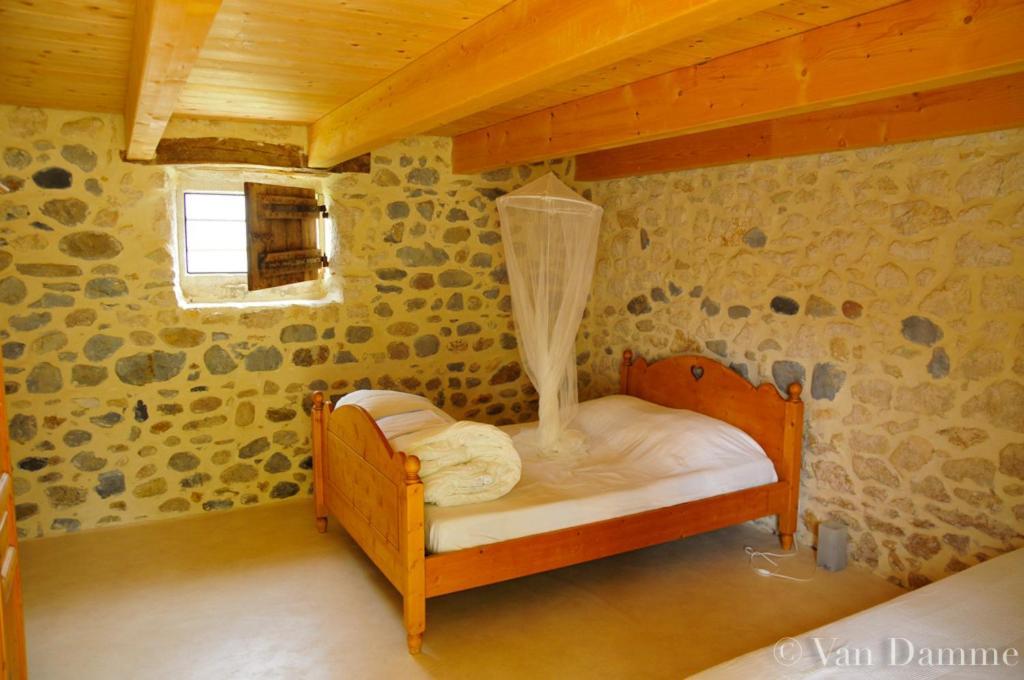 Gites Du Domaine Des Dames Vallon-Pont-dʼArc Εξωτερικό φωτογραφία