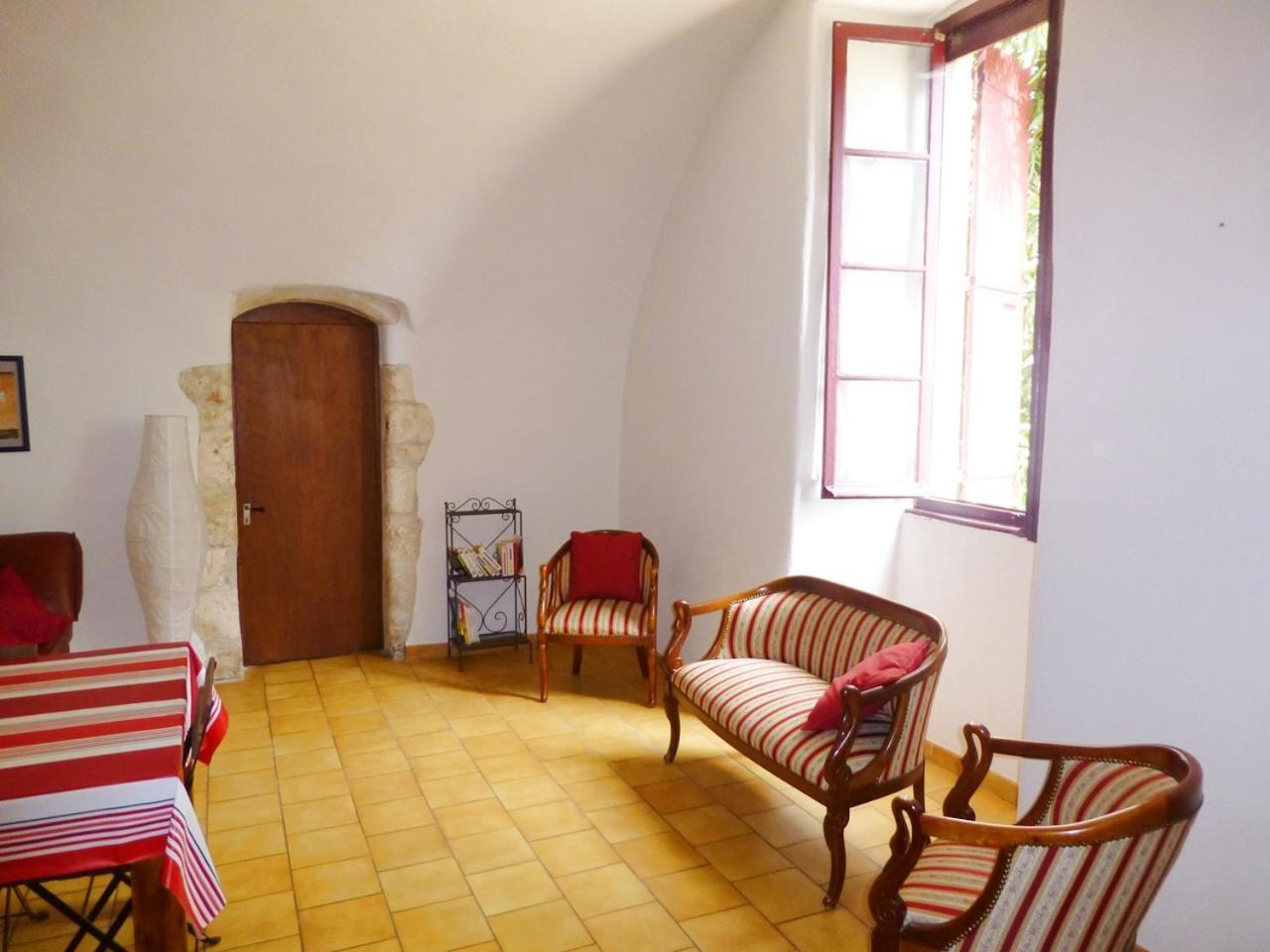 Gites Du Domaine Des Dames Vallon-Pont-dʼArc Εξωτερικό φωτογραφία