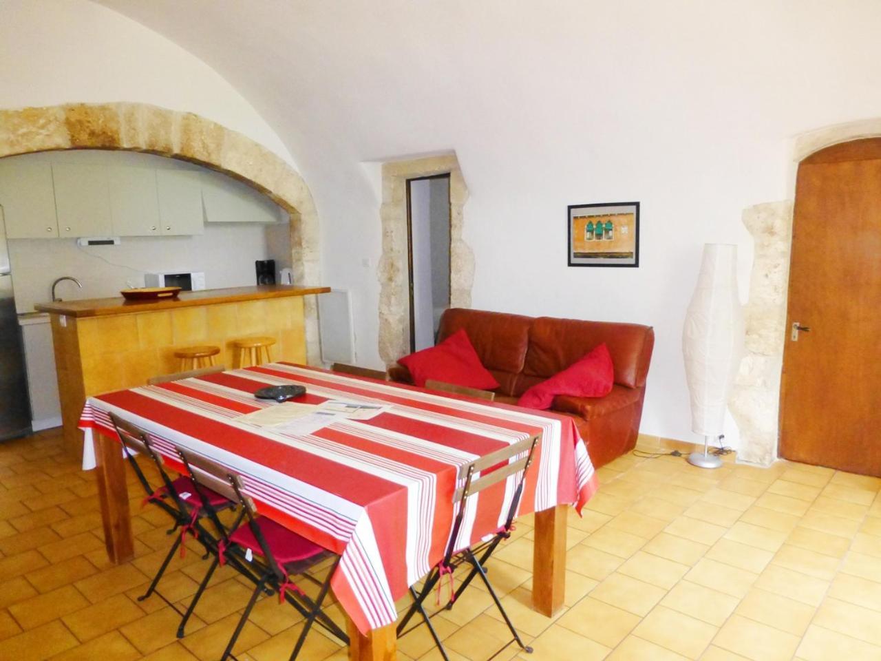 Gites Du Domaine Des Dames Vallon-Pont-dʼArc Εξωτερικό φωτογραφία